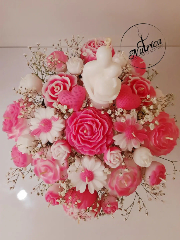 باکس گل شمع عاشقانه